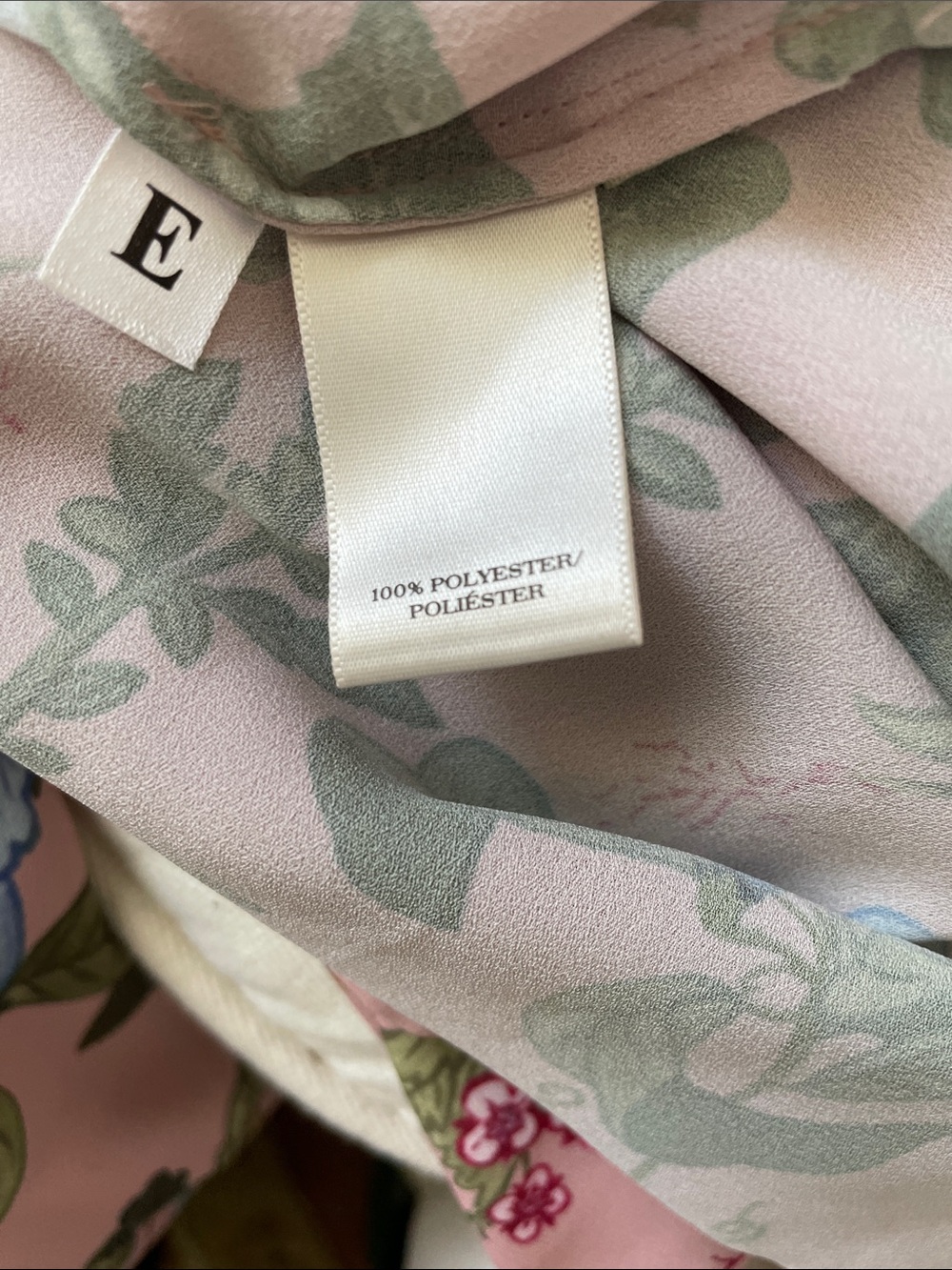 Ann Taylor Blush Pink Botanical Print Button-Front Blouse - Picture 6 of 6